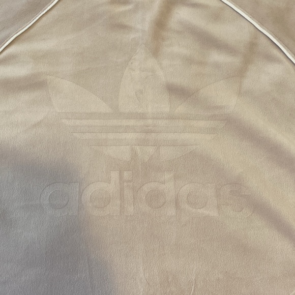 Adidas lilac velour t-shirt dress - Picture 2 of 4